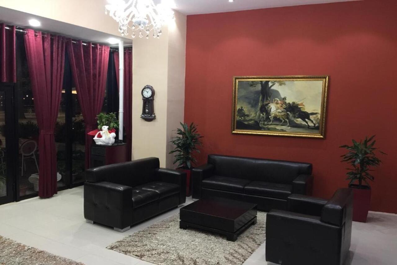 Haris Hotel Vlorë 외부 사진