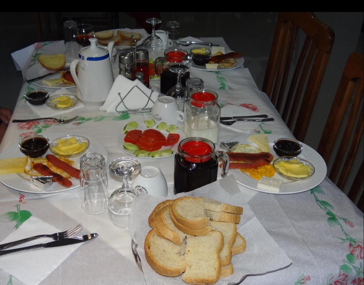 Haris Hotel Vlorë 외부 사진