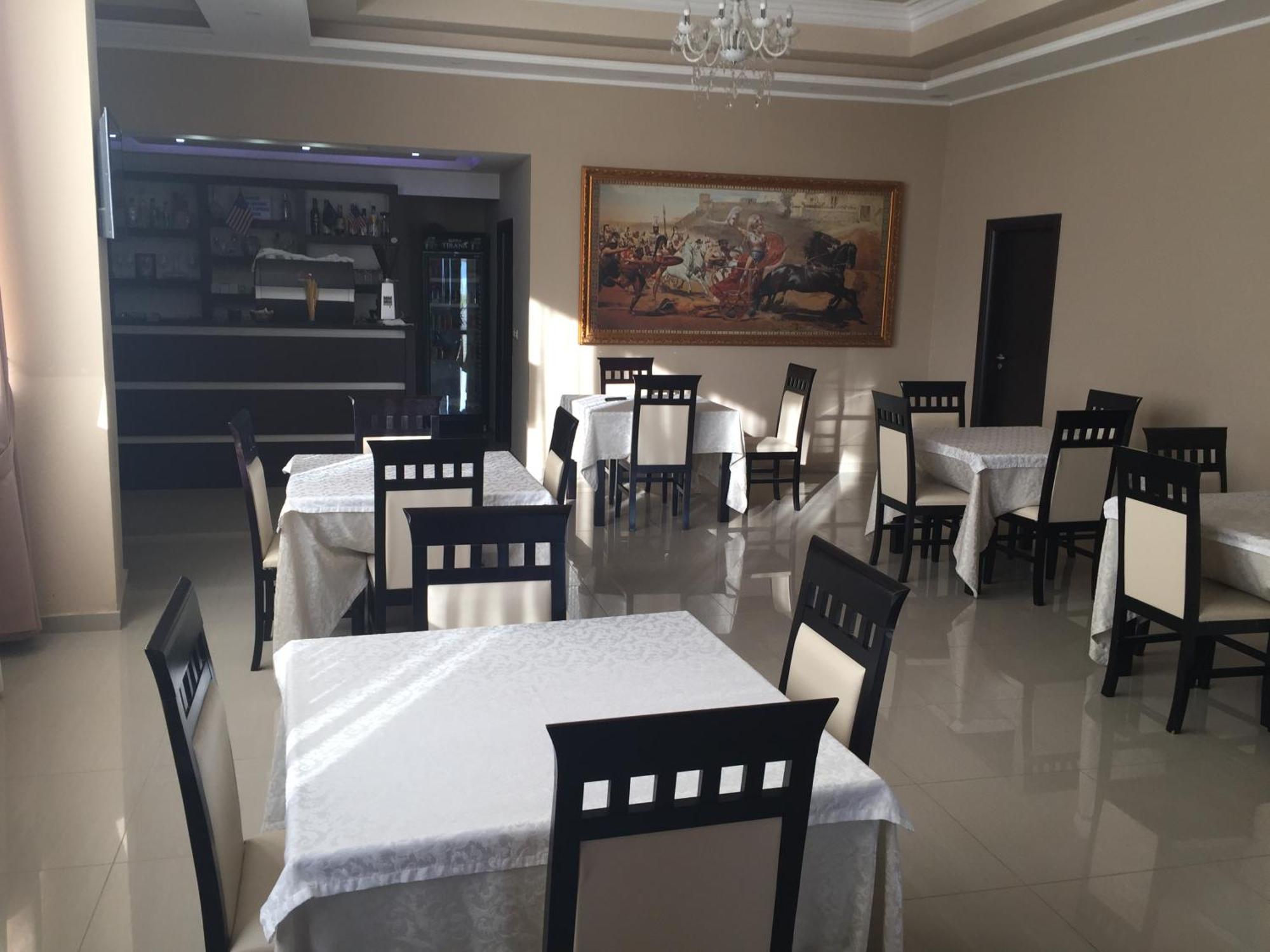 Haris Hotel Vlorë 외부 사진