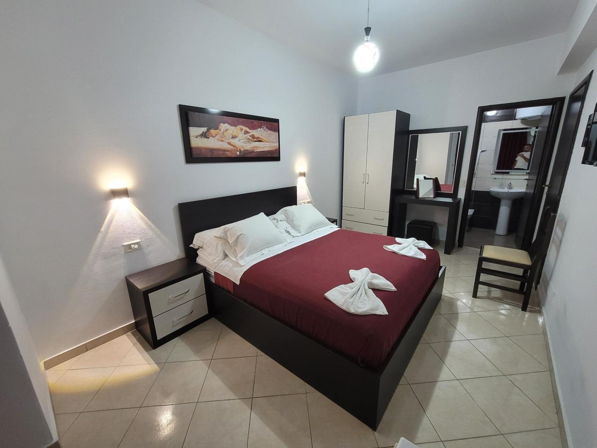 Haris Hotel Vlorë 외부 사진